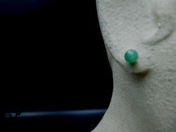 gf jade studs c